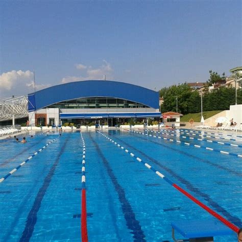 konak olimpik yüzme havuzu